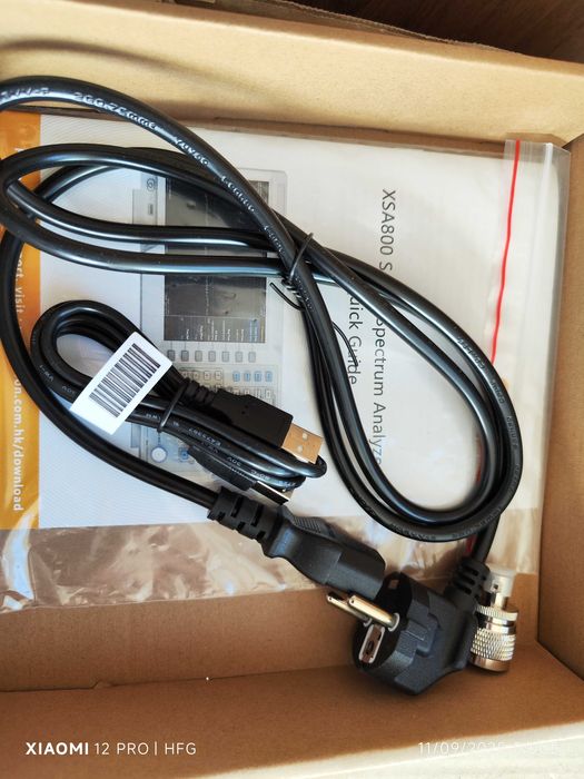 Analisador de Espectros OWON XSA815-TG