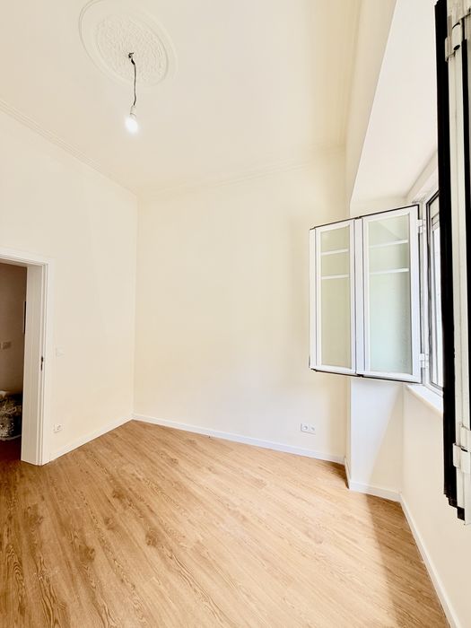 Arrendar quarto lisboa centro 5m metro - novo a estrear