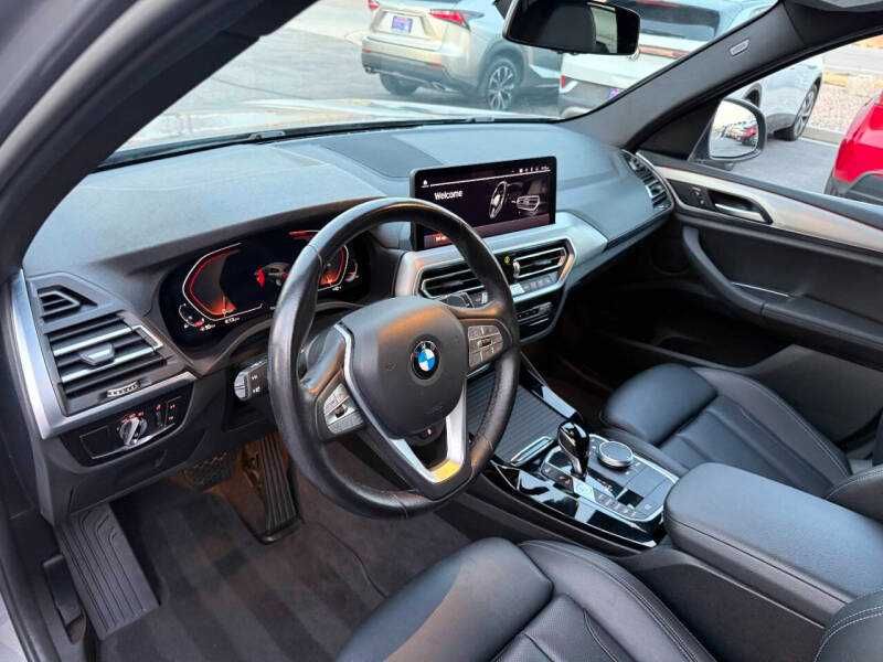 2023 BMW X3 xDrive30i