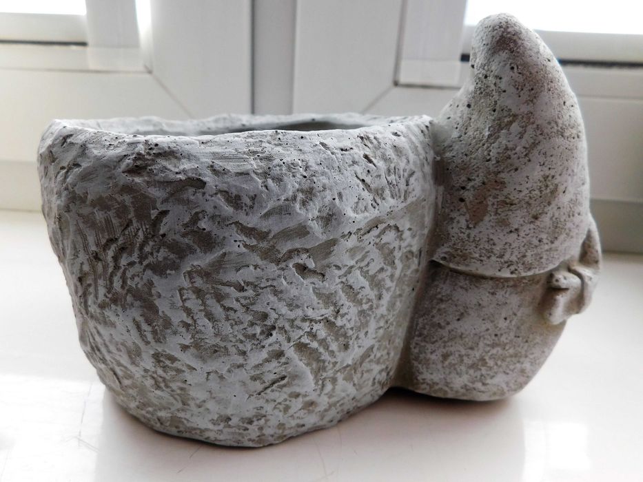 Ozdoba betonowa Doniczka Skrzat Ogród Dom na prezent