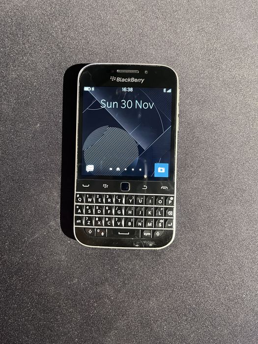 BlackBerry Classic Q20 - 4G LTE, qwerty