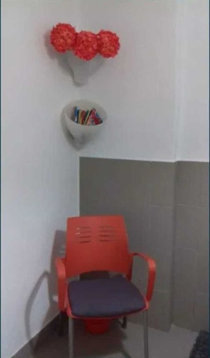 Cadeiras de secretária ou para sala espera com braços