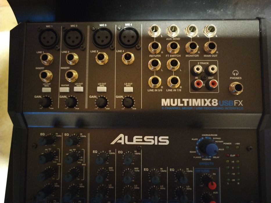 Alesis Multimix8 USB FX
