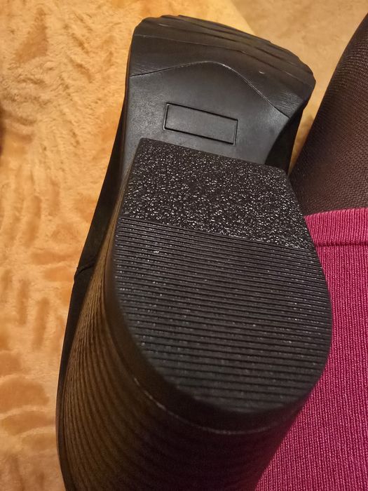 Okazja nowe botki LASOCKI 38 skóra naturalna czarne