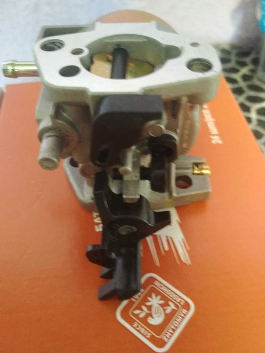 Карбюратор для бензогенератора