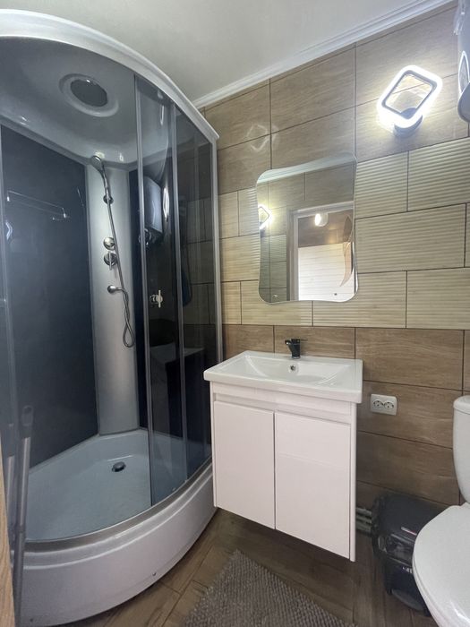 Будинок з басейном +Чан (Тухля)