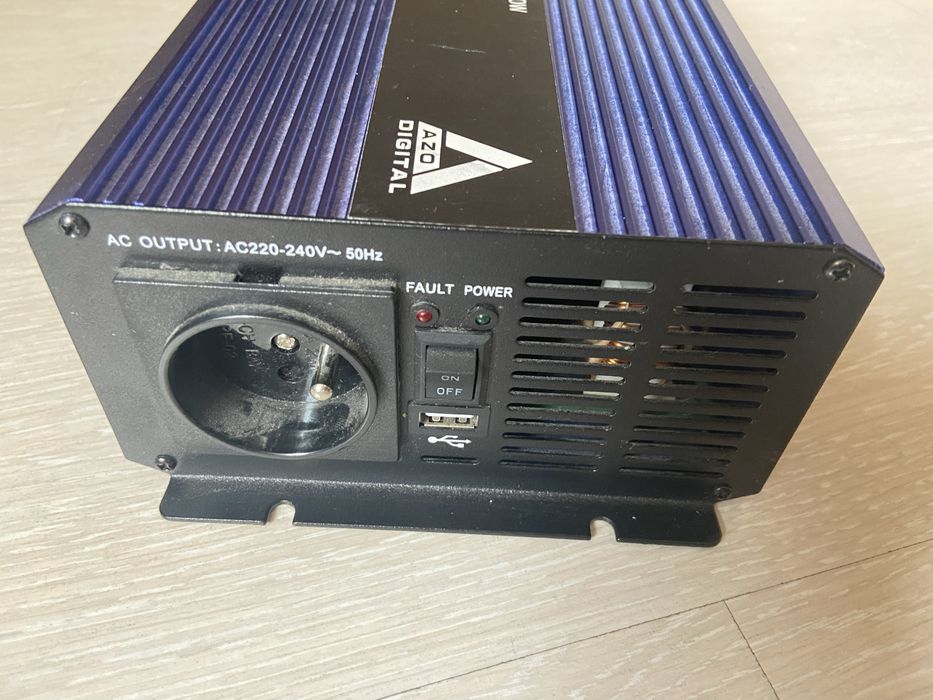 Інвертор AZO DIGITAL IPS-1200 SINUS 12V/230V