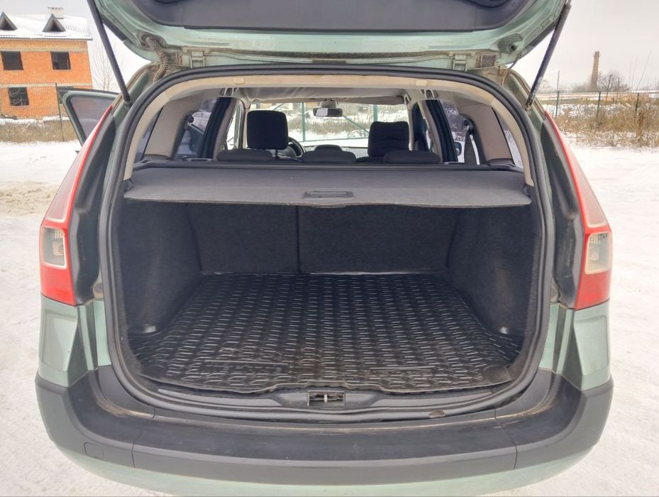 Продам Renault Megane 2 1.6 уневерсал