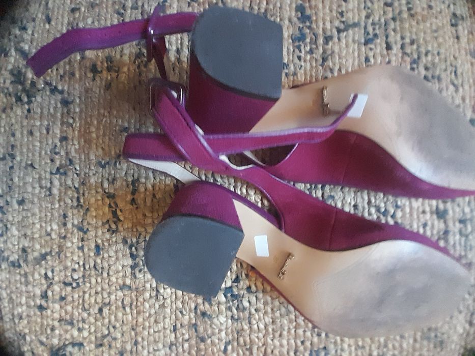 Sapatos Massimo Dutti 39