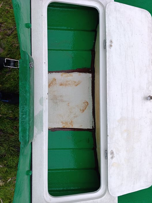 Łódka Wędkarska Turystyczna 3.80x1.55 Knagi Rolki kotwiczne Schowek