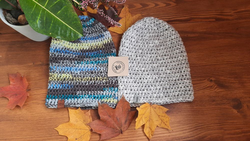 Czapka na szydełku, rękodzieło, akryl