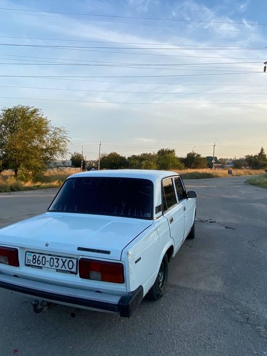 Продам ваз 21053