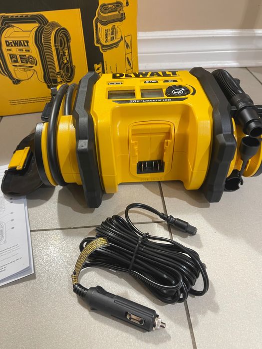 Dewalt        Compressor