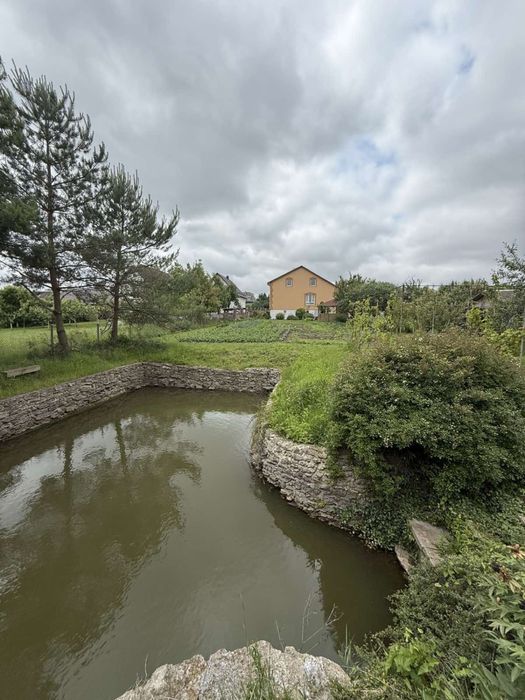 Продається будинок в Квасилові на 25 сотих землі