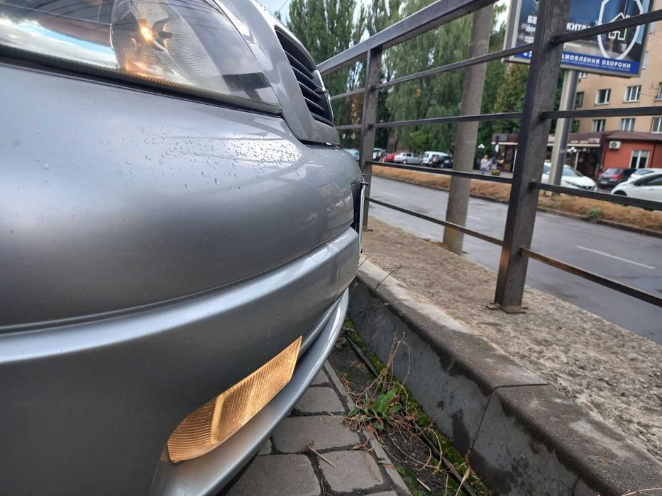 Рамки номера Red HILL Оригінал. Невидимі рамки автономерів