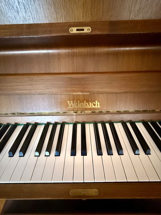 Pianino Weinbach
