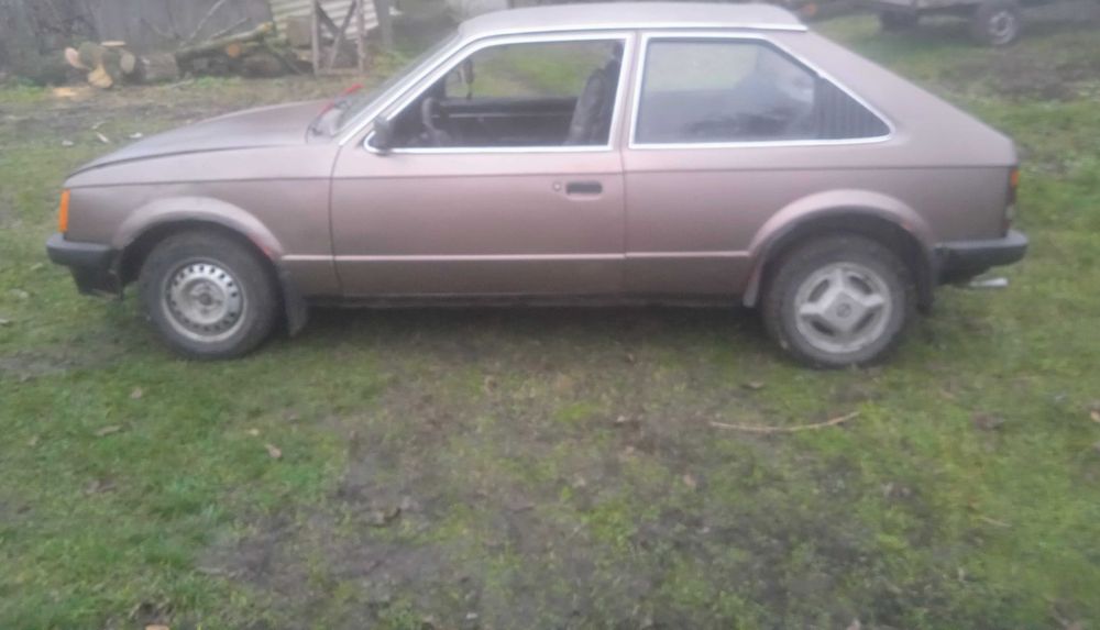 Обміняю Опель кадет