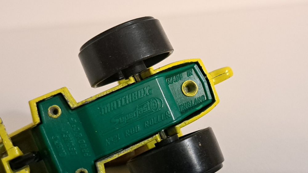 99-G/26 Matchbox Rod Roller