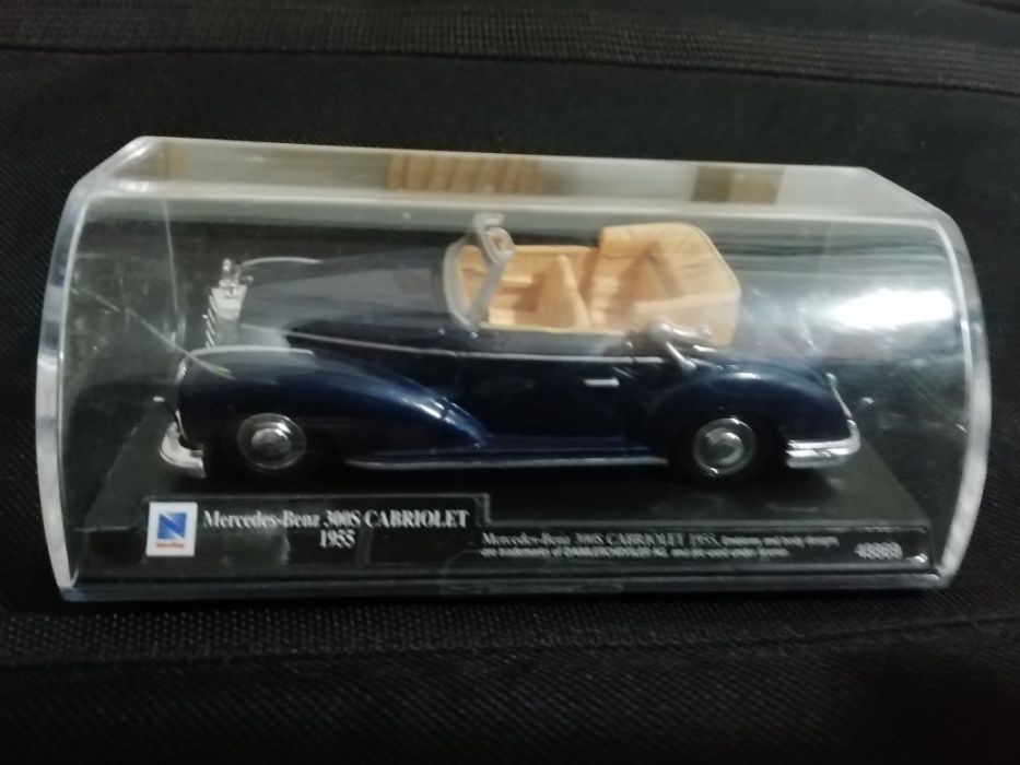 Miniatura antiga MERCEDES BENZ 300 S Cabriolet - 1955
