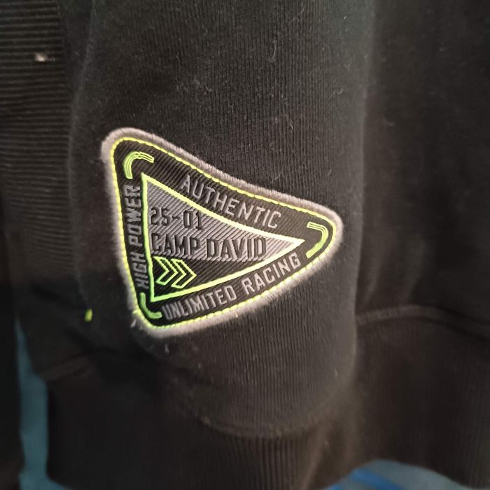 Bluza Camp David roz L 

Granatowa

Stan BDB

Szczegółowe wymiary:

dł