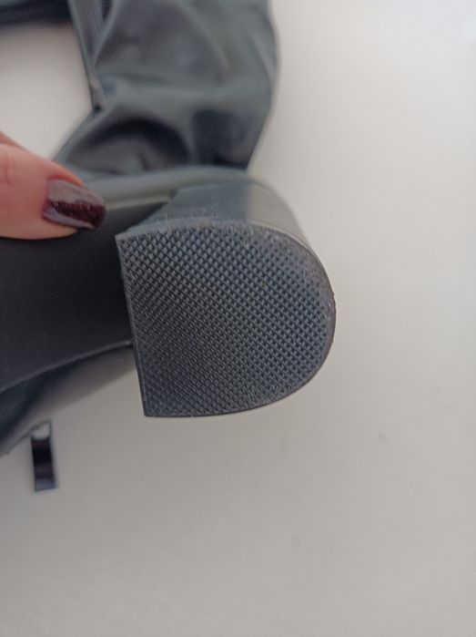 DeeZee kozaki za kolano stan jak nowe