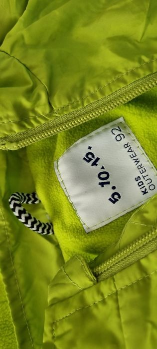 Kurtka z polarem dla chłopca. 92