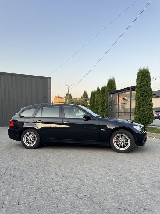 BMW  3 series E91    318 і