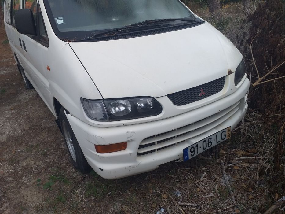 Mitsubishi  L400