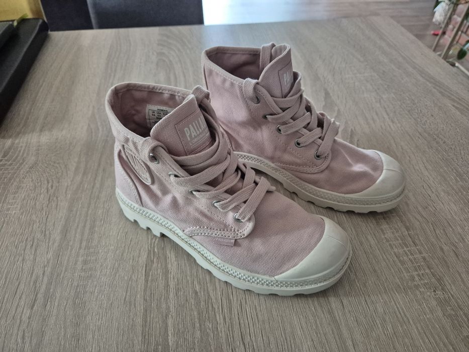 Trampki trapery Palladium Pampa Hi r 36 wkładka 22,5cm różowe