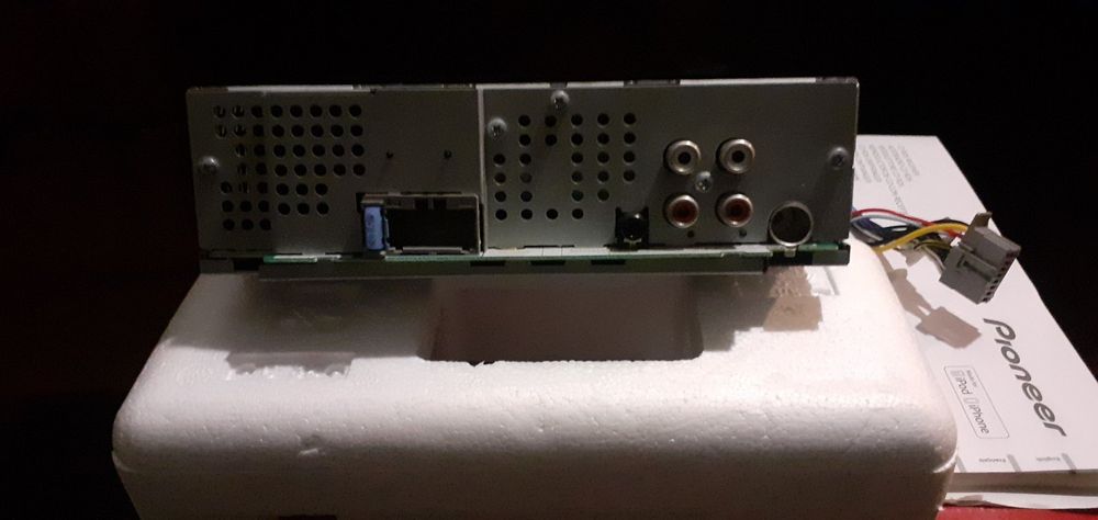 Магнітола майже не використовувалась