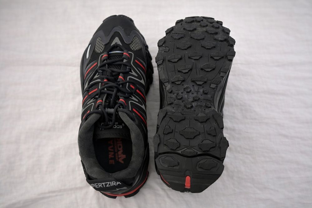 adidas adventure hyperturf