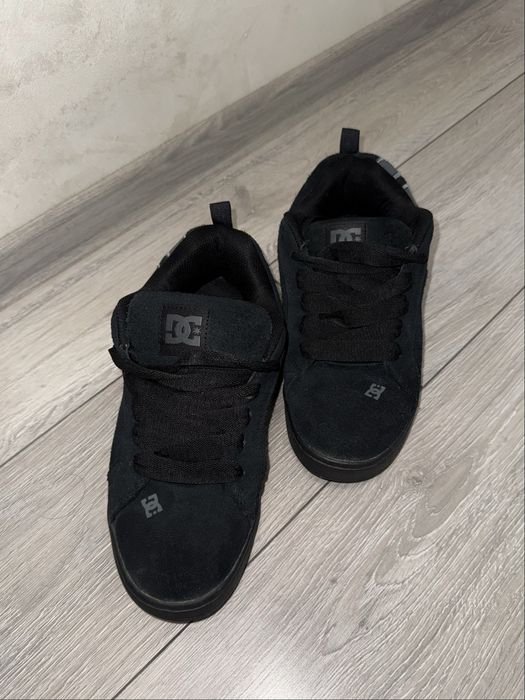 DC Men’s Court Graffik SE.