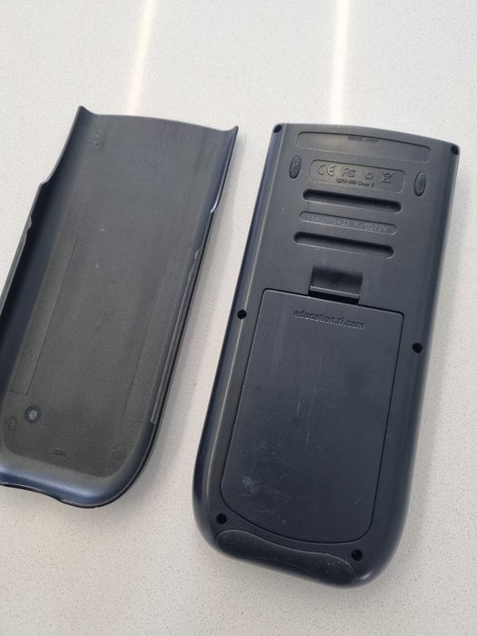 Calculadora Gráfica Texas TI84 Plus