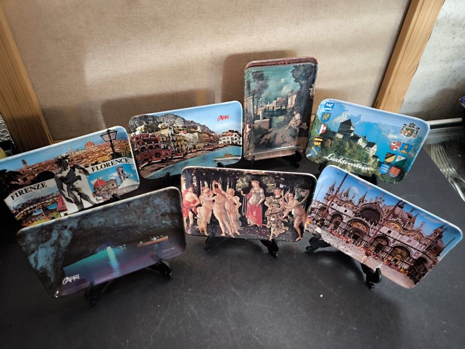 Travessas em plástico decorativa