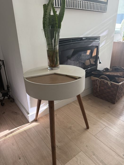 Mesa de Apoio creme/castanha