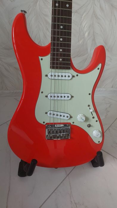 Електрогітара Ibanez Azes31
