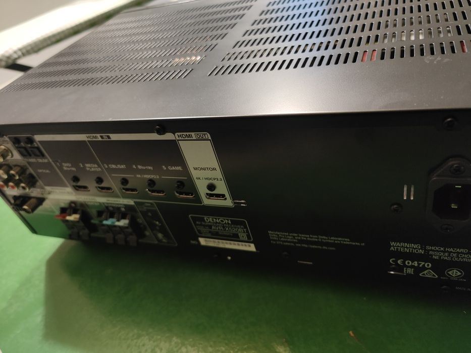 Amplificador Denon AVR-X520BT