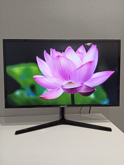 Монитор 27" дюймов Samsung PLS LED FullHD HDMI DisplayPort