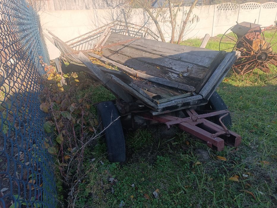 Wóz konny koła kute