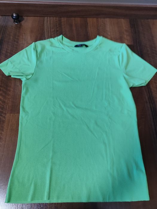Neonowa zielona koszulka Top Secret rozm 34/36
