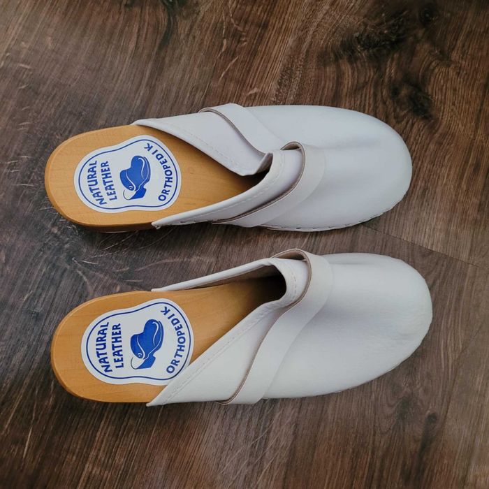 Drewniaki Damskie Klapki Medyczne Chodaki Trepy