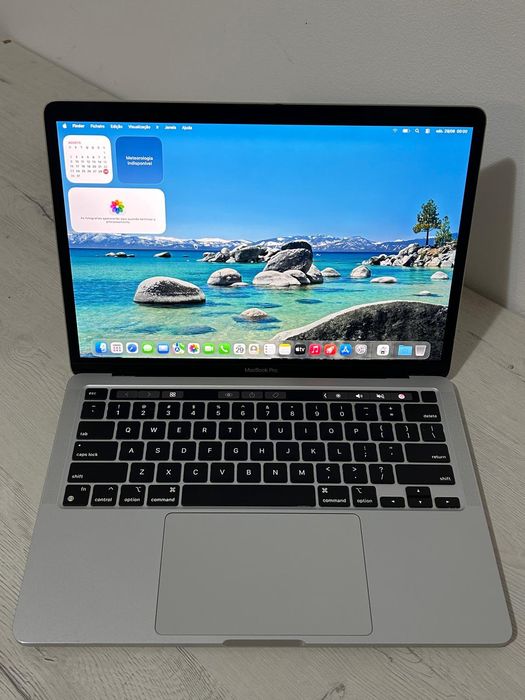 MacBook Pro M1  .
