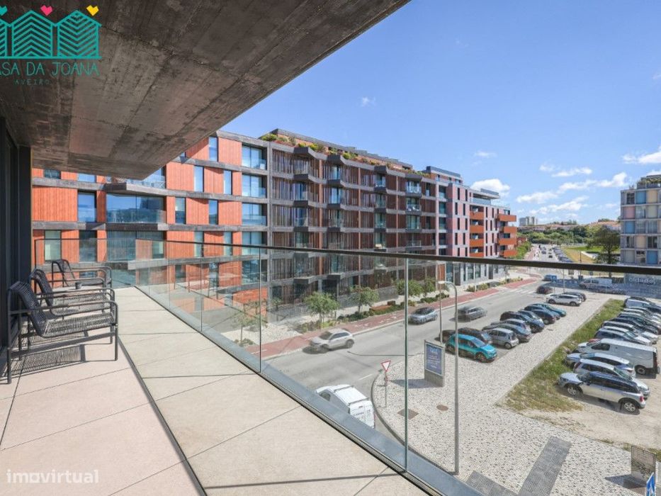 2-Bedroom Apartment with Parking Space at Cais da Fonte Nova