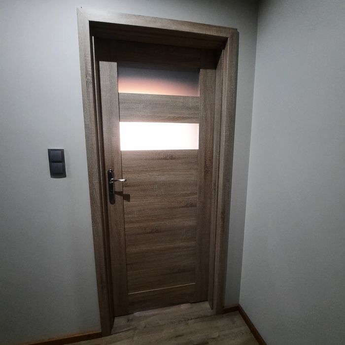 Drzwi wewnętrzne łazienkowe lewe Windoor