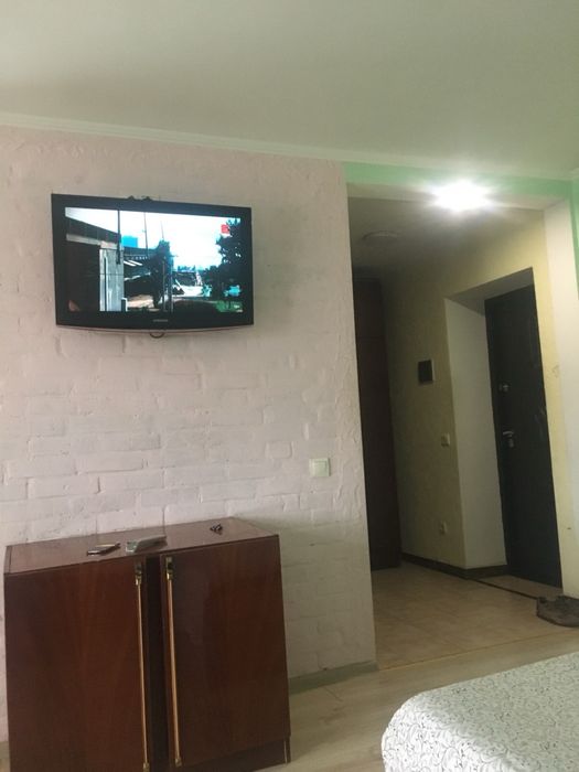 Здається квартира подобово на Довженка