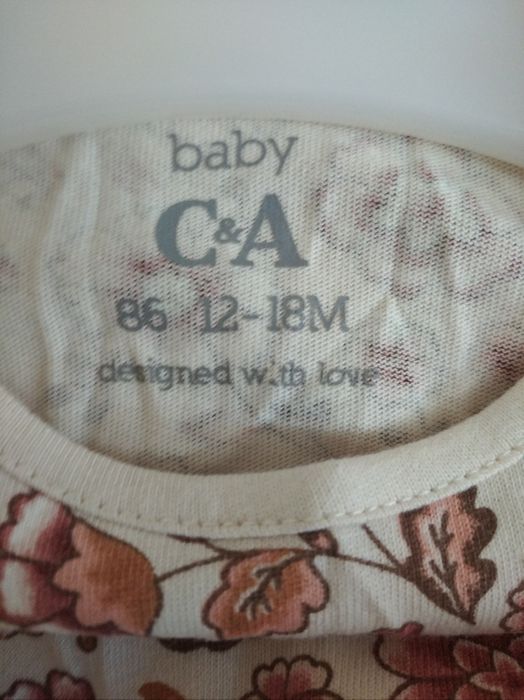 Vestido da C&A tamanho 12/18 meses