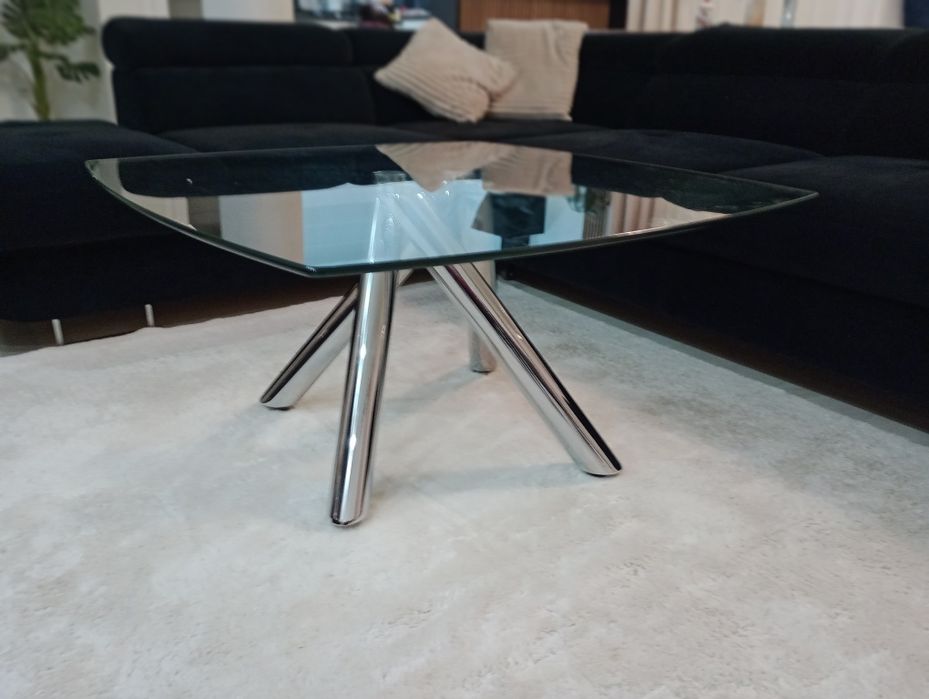 Szklany stolik 80x80