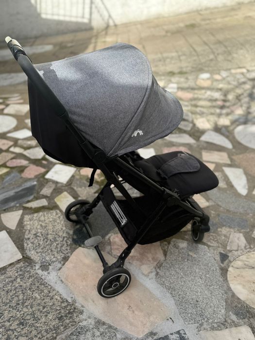 Stroller430318905638277121