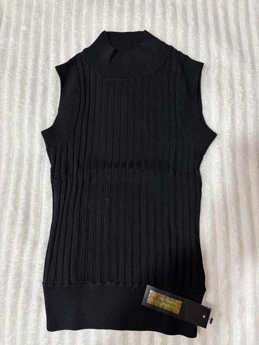 Camisola canelada sem manga , da PESPONTO, nova com etiqueta