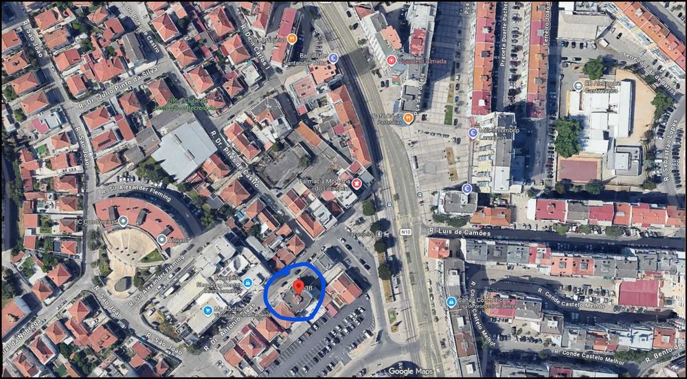 Garagem Fechada  espaçosa